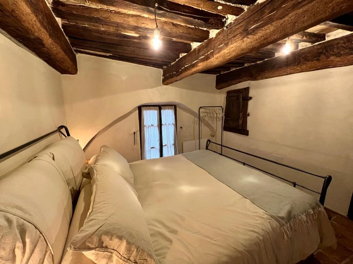 La Casa Del Teatro Apartamento Campiglia dʼOrcia Exterior foto